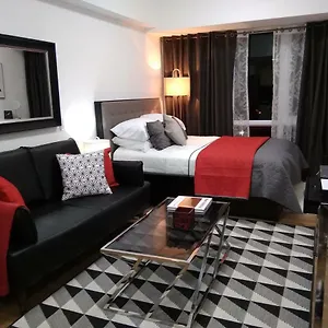 Lustra Apartment